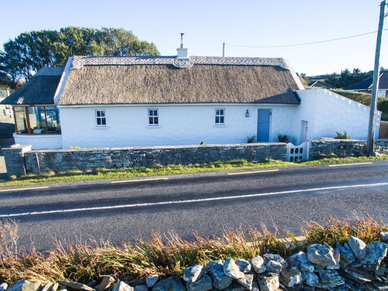 Storytellers Cottage Ballycotteen Екстер'єр фото